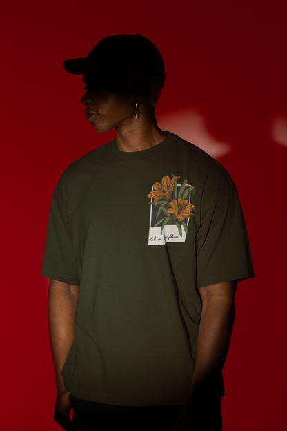 Lilium Tee